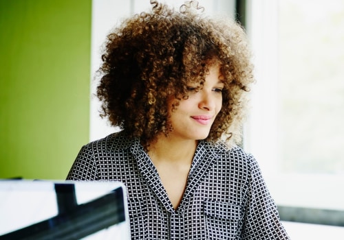 What is an executive career coach?